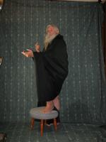 <img0*200:stuff/z/10620/Nov%25209,%252008%2520Black%2520Robe%2520w%252f%2520Staff/11-9-08a%20080.jpg>