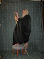 <img0*200:stuff/z/10620/Nov%25209,%252008%2520Black%2520Robe%2520w%252f%2520Staff/11-9-08a%20092.jpg>