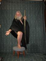 <img0*200:stuff/z/10620/Nov%25209,%252008%2520Black%2520Robe%2520w%252f%2520Staff/11-9-08a%20095.jpg>
