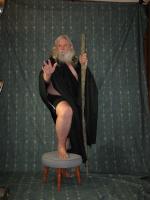 <img0*200:stuff/z/10620/Nov%25209,%252008%2520Black%2520Robe%2520w%252f%2520Staff/11-9-08a%20097.jpg>