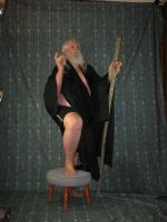 <img0*200:stuff/z/10620/Nov%25209,%252008%2520Black%2520Robe%2520w%252f%2520Staff/11-9-08a%20098.jpg>