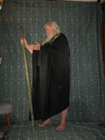 <img0*200:stuff/z/10620/Nov%25209,%252008%2520Black%2520Robe%2520w%252f%2520Staff/11-9-08a%20111.jpg>