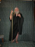 <img0*200:stuff/z/10620/Nov%25209,%252008%2520Black%2520Robe%2520w%252f%2520Staff/11-9-08a%20122.jpg>