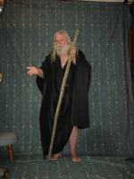 <img0*200:stuff/z/10620/Nov%25209,%252008%2520Black%2520Robe%2520w%252f%2520Staff/11-9-08a%20125.jpg>