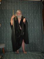 <img0*200:stuff/z/10620/Nov%25209,%252008%2520Black%2520Robe%2520w%252f%2520Staff/11-9-08a%20130.jpg>