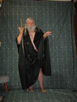 <img0*200:stuff/z/10620/Nov%25209,%252008%2520Black%2520Robe%2520w%252f%2520Staff/11-9-08a%20132.jpg>