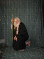 <img0*200:stuff/z/10620/Nov%25209,%252008%2520Black%2520Robe%2520w%252f%2520Staff/11-9-08a%20133.jpg>