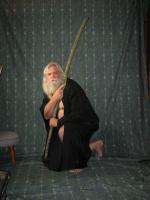 <img0*200:stuff/z/10620/Nov%25209,%252008%2520Black%2520Robe%2520w%252f%2520Staff/11-9-08a%20135.jpg>