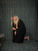 <img0*200:stuff/z/10620/Nov%25209,%252008%2520Black%2520Robe%2520w%252f%2520Staff/11-9-08a%20143.jpg>