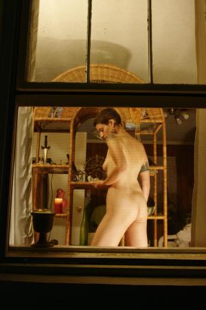 <img300*0:stuff/z/10620/Rae%2520Vouyre%2520Nude%2520July%252004-10/RVN%20July%2004-10%20009.jpg>