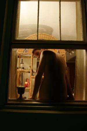 <img300*0:stuff/z/10620/Rae%2520Vouyre%2520Nude%2520July%252004-10/RVN%20July%2004-10%20030.jpg>