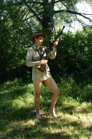 <img300*0:stuff/z/10620/Ray%2520Rifle%2520July%252006-10/RR%20July%2006-10%20005.jpg>
