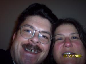 <img300*0:stuff/z/11046/PaulKathyPatrickRecentCandidsSpring08/100_0767.jpg>