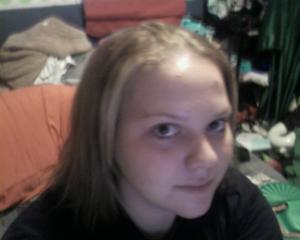 <img300*0:stuff/z/112497/Yeah,%2520pictures%2520of%2520Erin%2520/i1215014953_4.jpg>