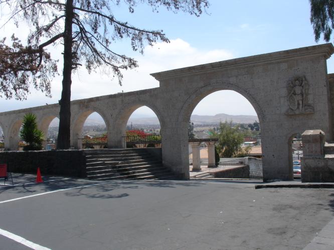 <img0*500:stuff/z/12879/Patricio%2520in%2520Arequipa/Imagen%20091.jpg>