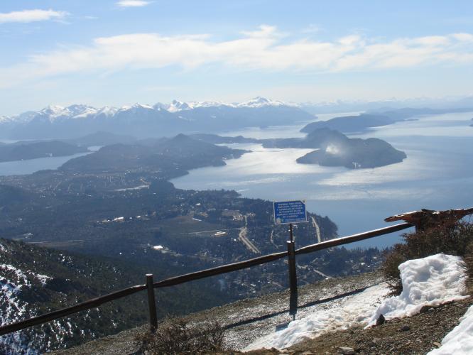 <img0*500:stuff/z/12879/Patricio%2520in%2520Bariloche/DSC03820.JPG>