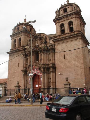 <img0*500:stuff/z/12879/Patricio%2520in%2520Cuzco%2520part%25201/DSC04547.JPG>
