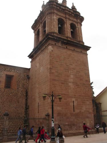 <img0*500:stuff/z/12879/Patricio%2520in%2520Cuzco%2520part%25201/DSC04554.JPG>