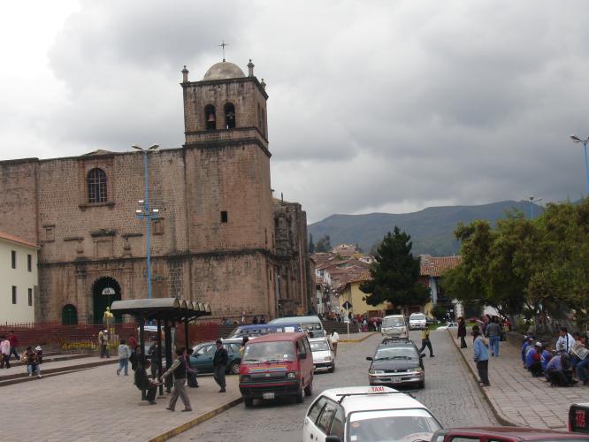 <img0*500:stuff/z/12879/Patricio%2520in%2520Cuzco%2520part%25201/DSC04558.JPG>