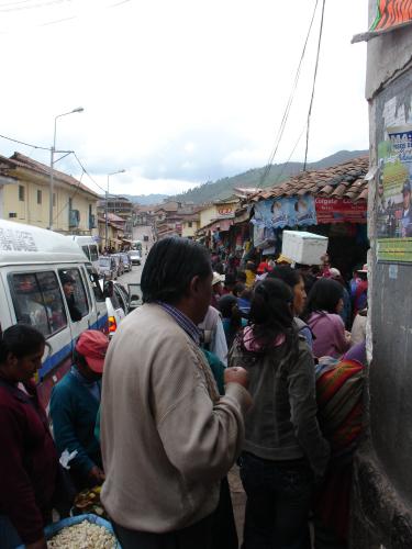 <img0*500:stuff/z/12879/Patricio%2520in%2520Cuzco%2520part%25201/DSC04564.JPG>