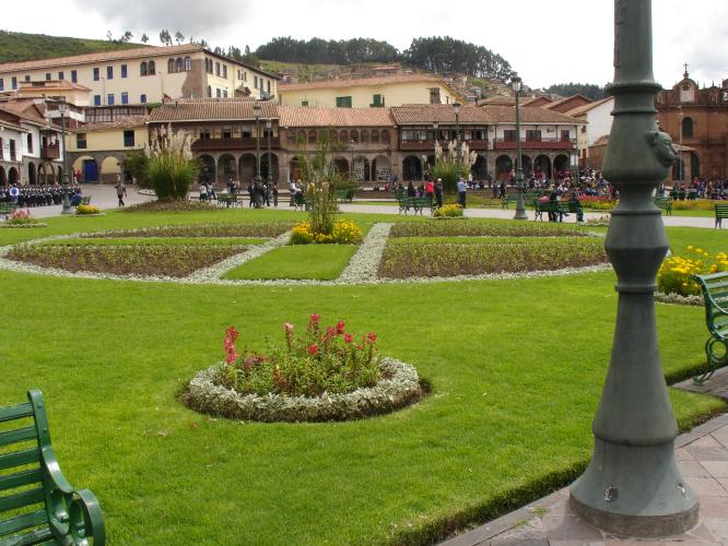 <img0*500:stuff/z/12879/Patricio%2520in%2520Cuzco%2520part%25202/Imagen%20024.jpg>
