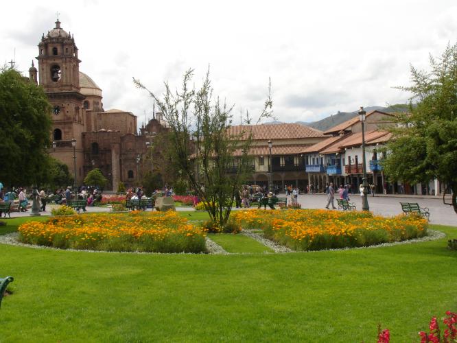 <img0*500:stuff/z/12879/Patricio%2520in%2520Cuzco%2520part%25202/Imagen%20026.jpg>