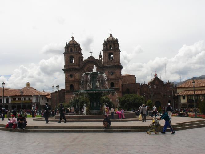 <img0*500:stuff/z/12879/Patricio%2520in%2520Cuzco%2520part%25202/Imagen%20030.jpg>