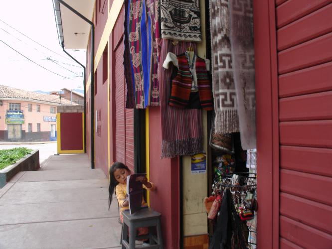 <img0*500:stuff/z/12879/Patricio%2520in%2520Cuzco%2520part%25202/Imagen%20042.jpg>