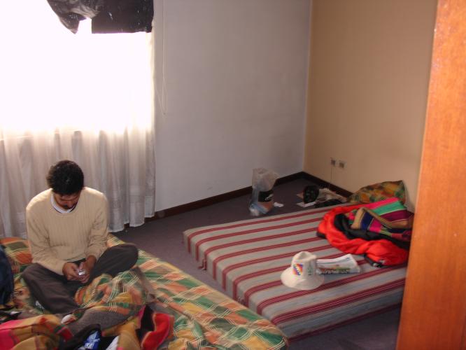 <img0*500:stuff/z/12879/Patricio%2520in%2520La%2520Paz/DSC04428.JPG>