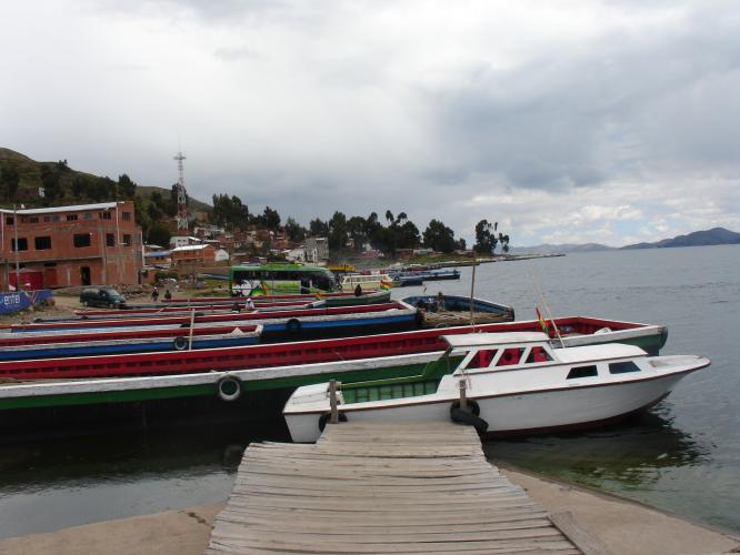 <img0*500:stuff/z/12879/Patricio%2520in%2520Lago%2520Titicaca/DSC04439.JPG>