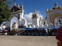 <img0*150:stuff/z/12879/Patricio%2520in%2520Lago%2520Titicaca/DSC04464.JPG>