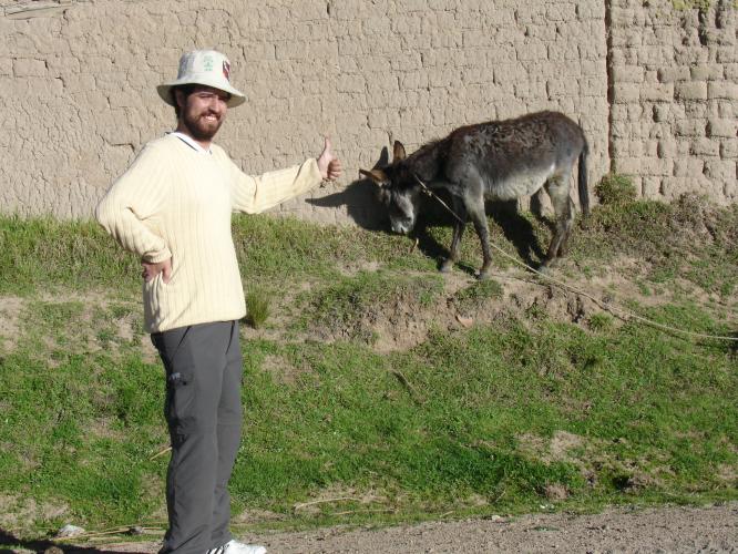 <img0*500:stuff/z/12879/Patricio%2520in%2520Lago%2520Titicaca/DSC04490.JPG>