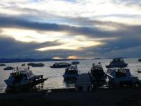 <img0*150:stuff/z/12879/Patricio%2520in%2520Lago%2520Titicaca/DSC04495.JPG>