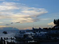 <img0*150:stuff/z/12879/Patricio%2520in%2520Lago%2520Titicaca/DSC04496.JPG>