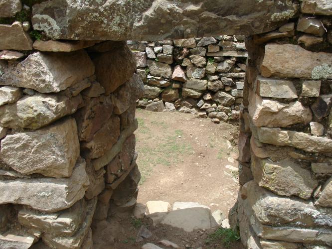 <img0*500:stuff/z/12879/Patricio%2520in%2520Lago%2520Titicaca/DSC04528.JPG>