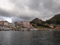 <img0*150:stuff/z/12879/Patricio%2520in%2520Lago%2520Titicaca/DSC04537.JPG>