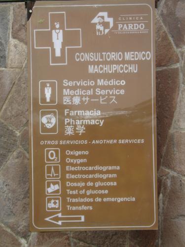 <img0*500:stuff/z/12879/Patricio%2520in%2520Macchu%2520Pichu/DSC04634.JPG>