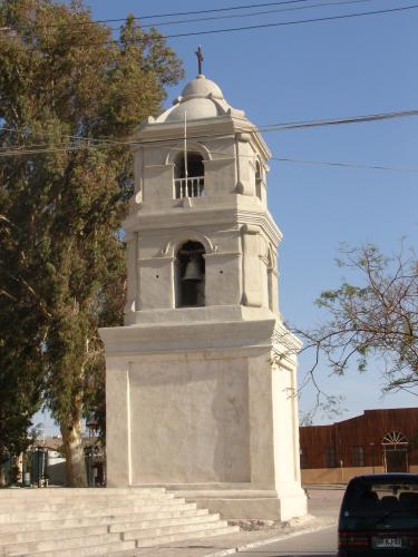 <img0*500:stuff/z/12879/Patricio%2520in%2520salitrera%2520y%2520pueblos/Imagen%20084.jpg>