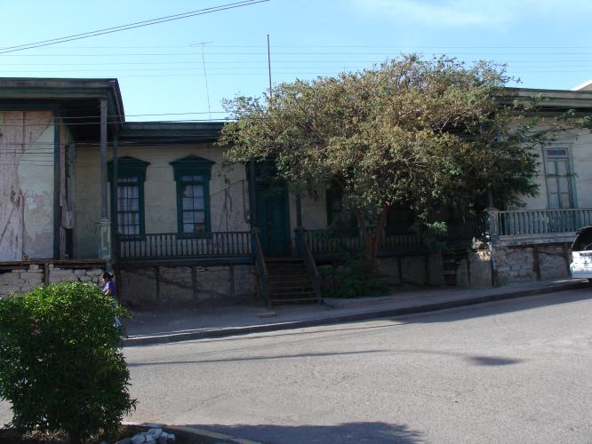 <img0*500:stuff/z/12879/Patricio%2520in%2520salitrera%2520y%2520pueblos/Imagen%20127.jpg>