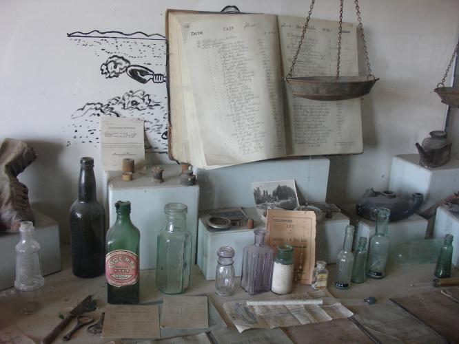 <img0*500:stuff/z/12879/Patricio%2520in%2520salitrera%2520y%2520pueblos/Imagen%20296.jpg>