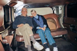 <img300*0:stuff/z/130747/Brokens%2520Family/i1204180382_1.jpg>
