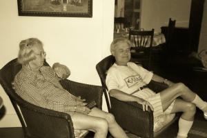 <img300*0:stuff/z/130747/Brokens%2520Family/i1204180383_11.jpg>
