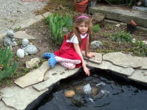 <img300*0:stuff/z/15695/Yuriona%2520Stock%2520Set%25203/April%20060.jpg>