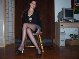 <img300*0:stuff/z/15695/Yuriona%2520Stock%2520Set%25204/workin%20girl%20006.jpg>