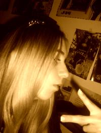 <img200*0:stuff/z/164211/Christina%2527s%2520Pictures/i1167767292_4.gif>