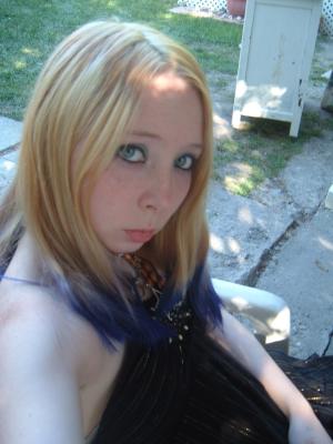 <img300*0:stuff/z/16802/Rainbow%2520Bones/i1211779059_7.jpg>
