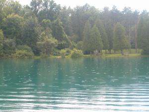 <img300*0:stuff/z/169023/Green%2520Lakes/i1247593017_15.jpg>