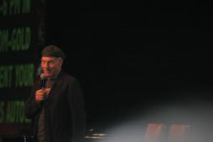<img300*0:stuff/z/169023/Patrick%2520Stewart%2520vs.%2520Michael%2520Dorn/i1283880614_2.jpg>
