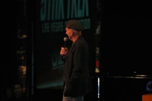 <img300*0:stuff/z/169023/Patrick%2520Stewart%2520vs.%2520Michael%2520Dorn/i1283880616_21.jpg>