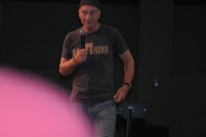 <img300*0:stuff/z/169023/Patrick%2520Stewart%2520vs.%2520Michael%2520Dorn/i1283880616_23.jpg>